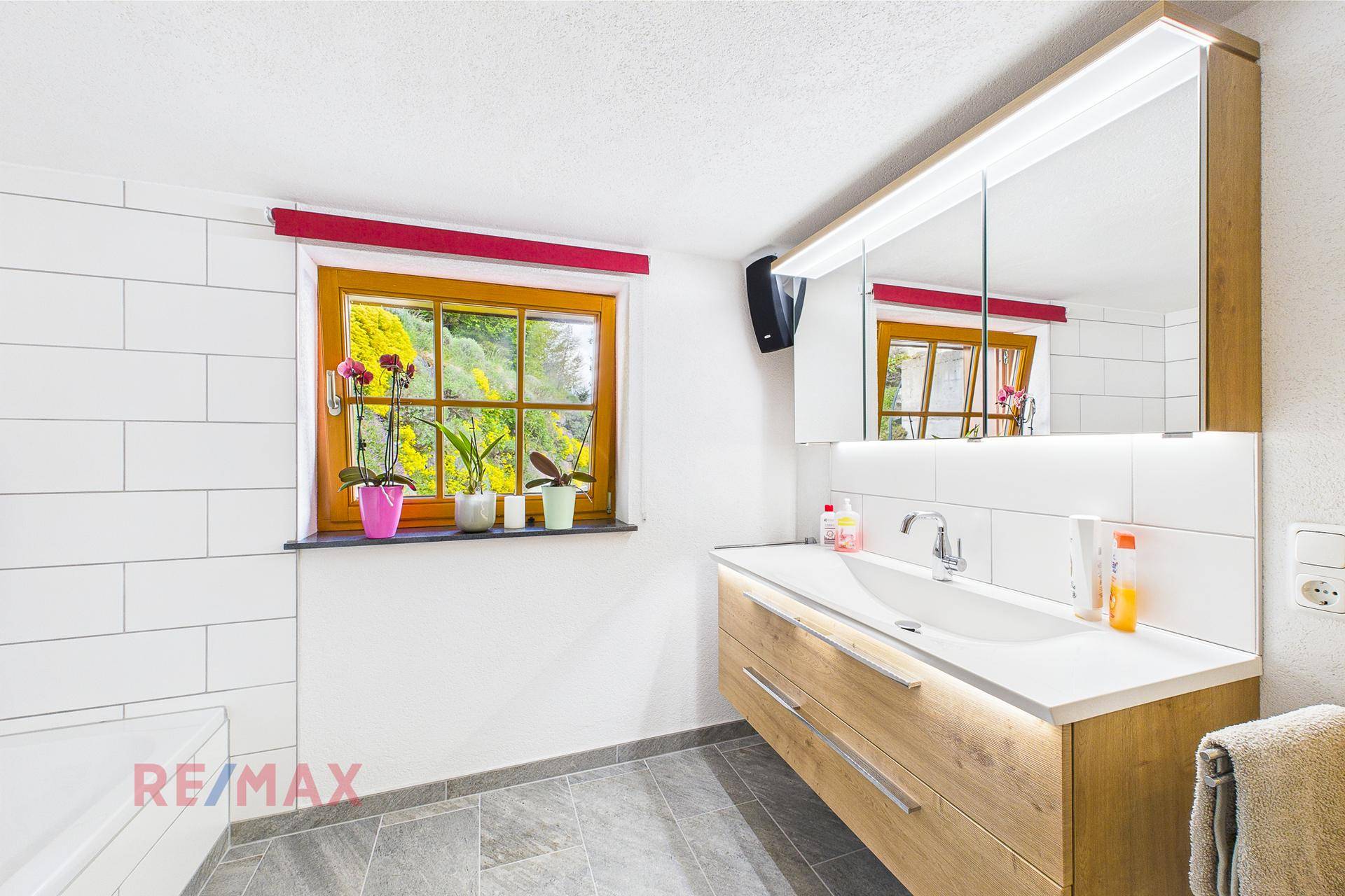 Badezimmer/1. Obergeschoss