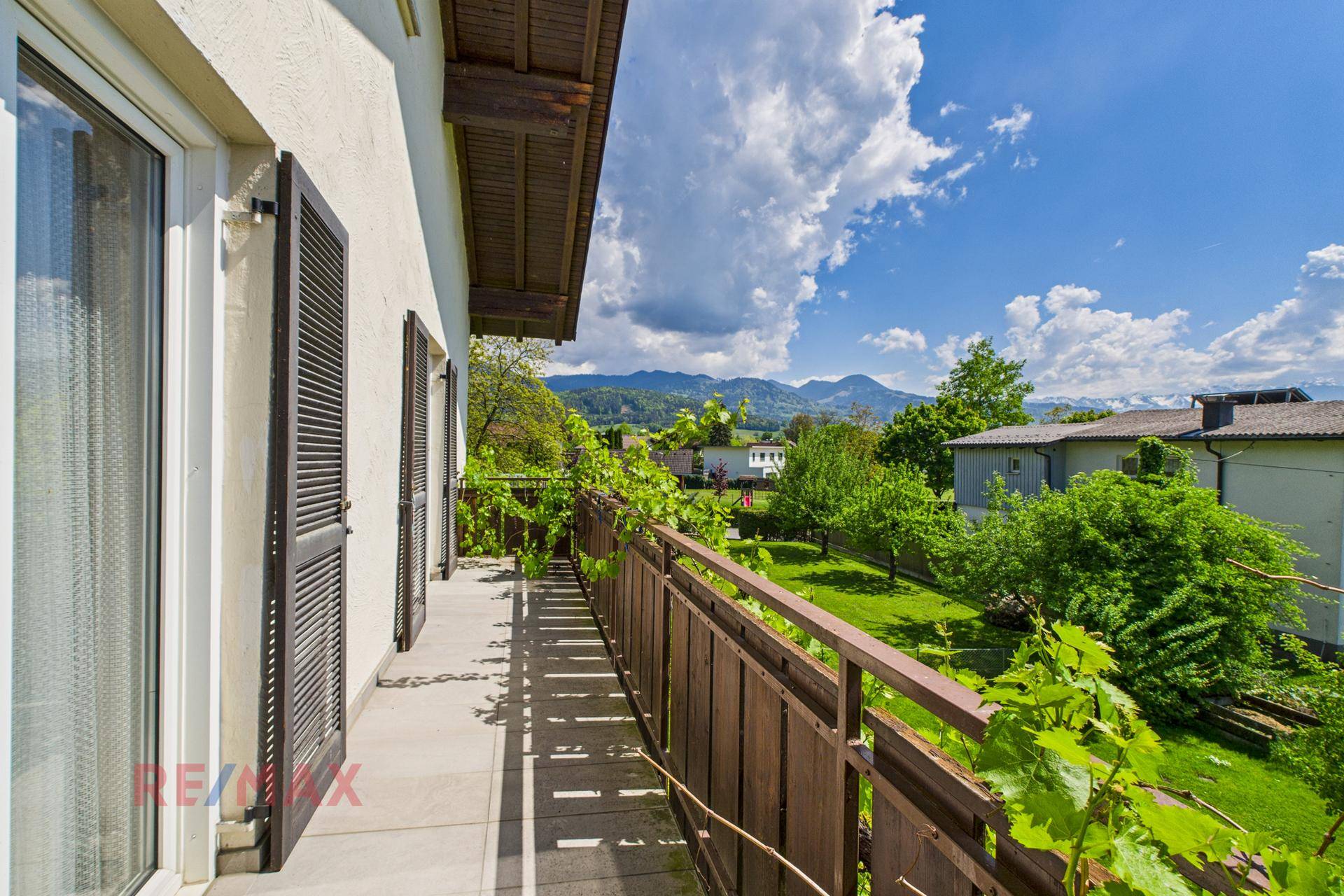 Balkon OG