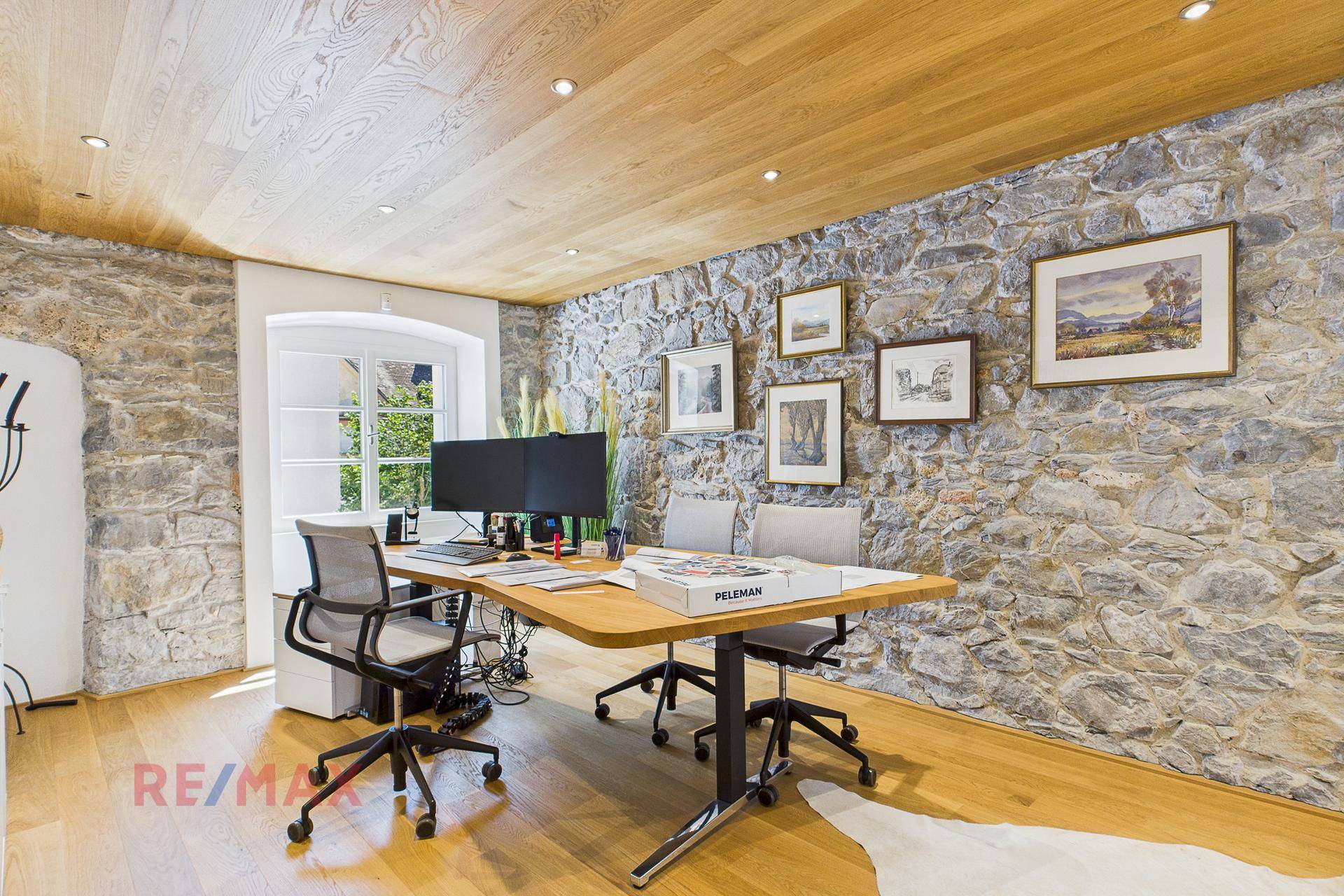 Büro