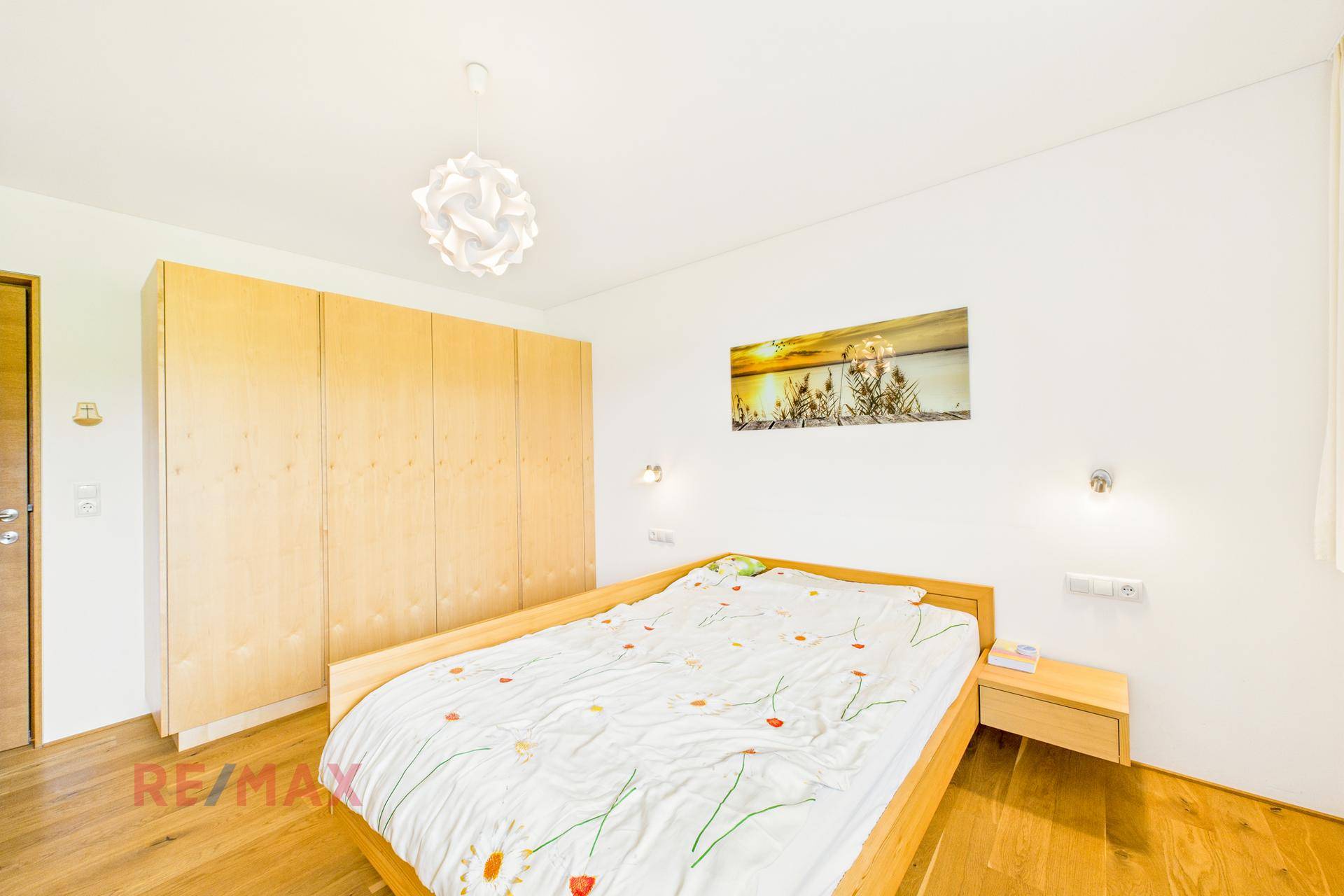 Schlafzimmer Eltern OG