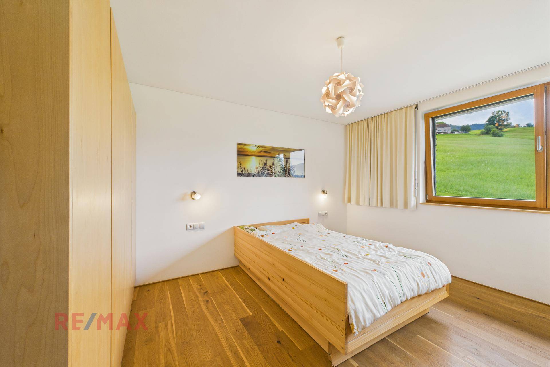 Schlafzimmer Eltern OG