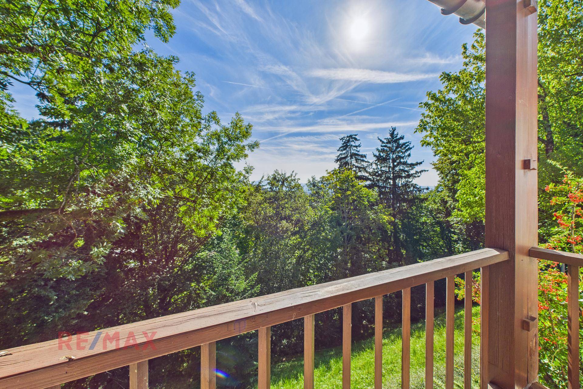 Balkon OG