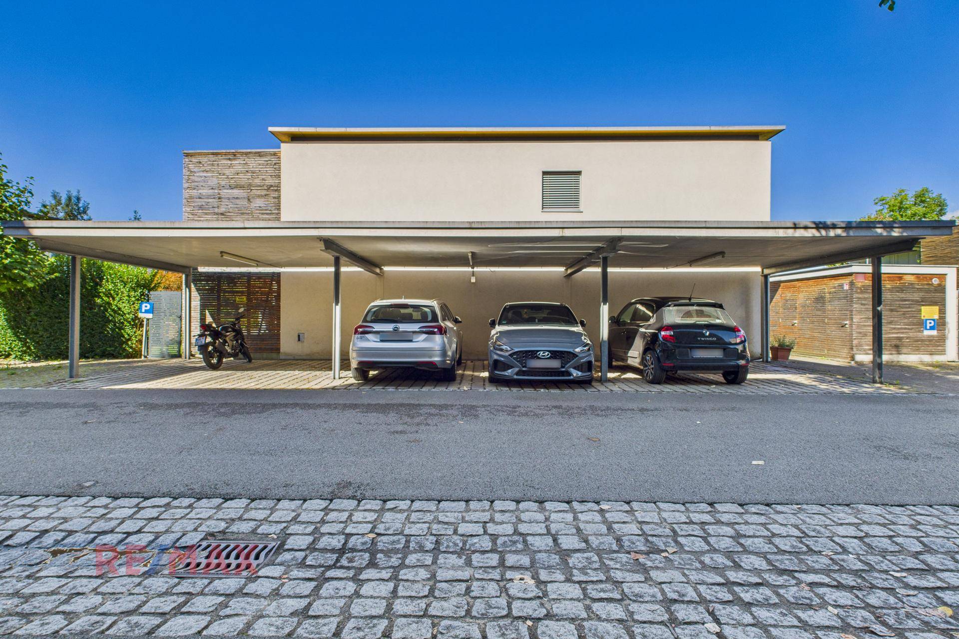 Aussenansicht Carport