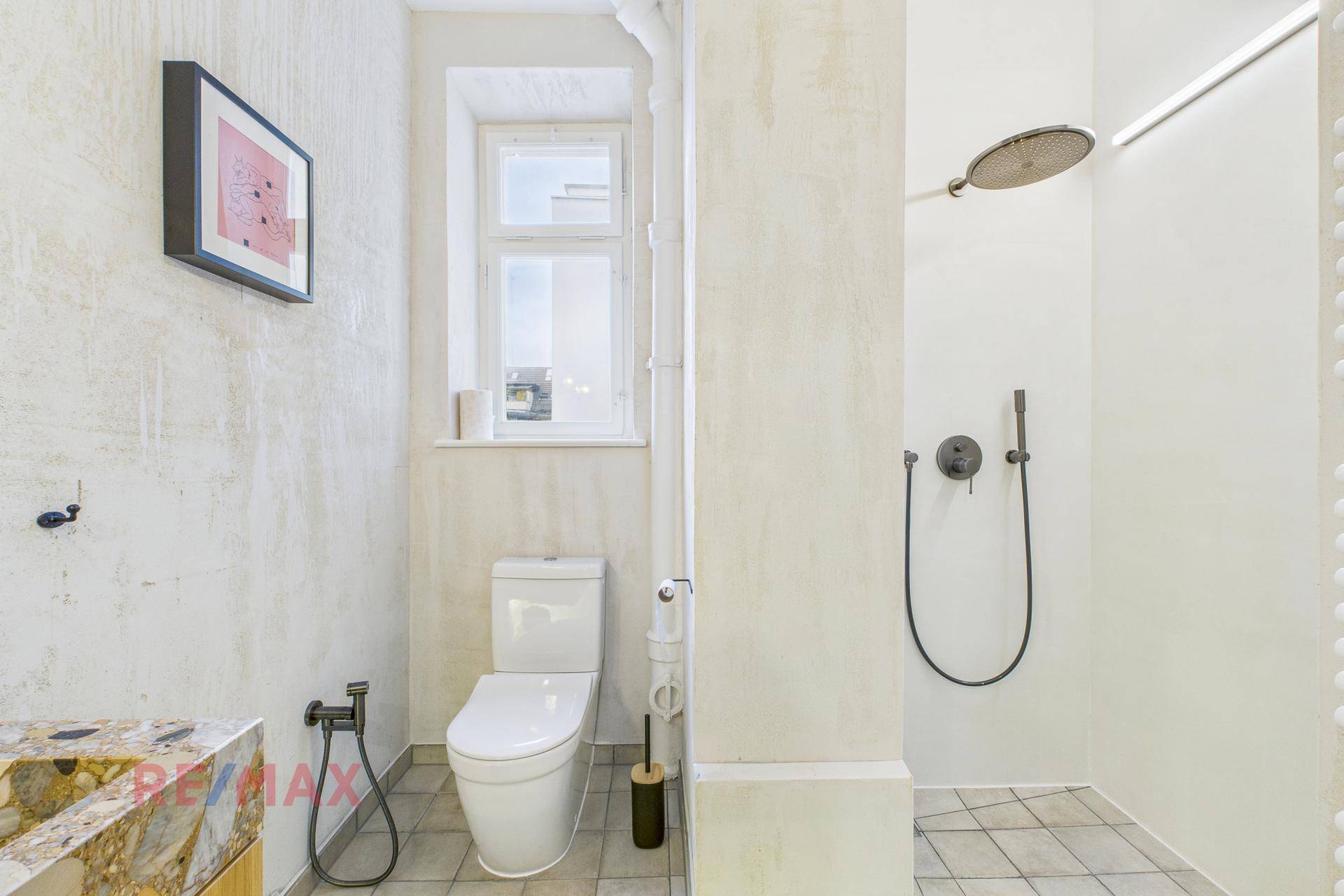 Badezimmer 1