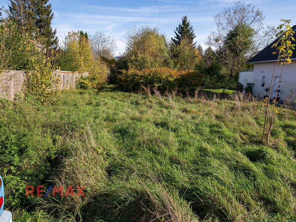 Schönes Grundstück für Ihr neues Eigenheim in liebevoller Umgebung - Ansicht 2
