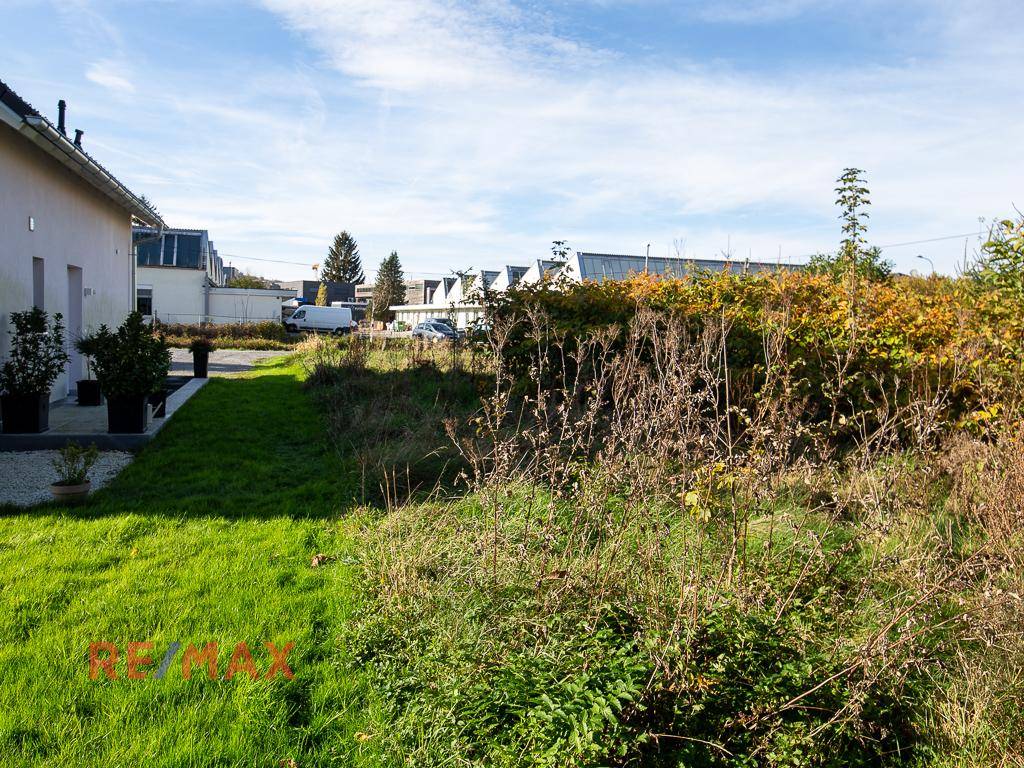 Schönes Grundstück für Ihr neues Eigenheim in liebevoller Umgebung - Ansicht 6