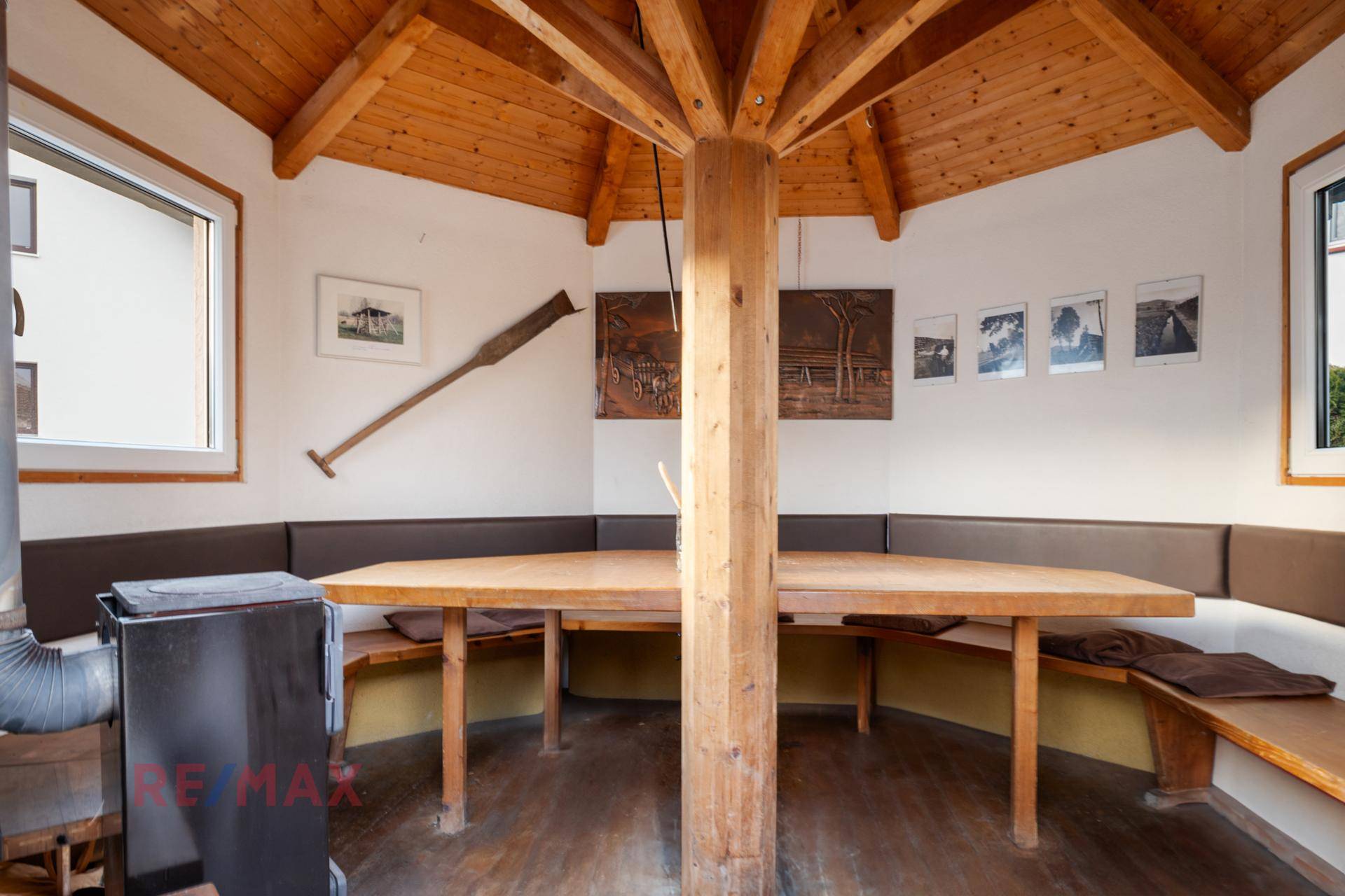 Wohnträume und Visionen aller Art: Haus mit Mehrzweckgebäude - Ansicht 6