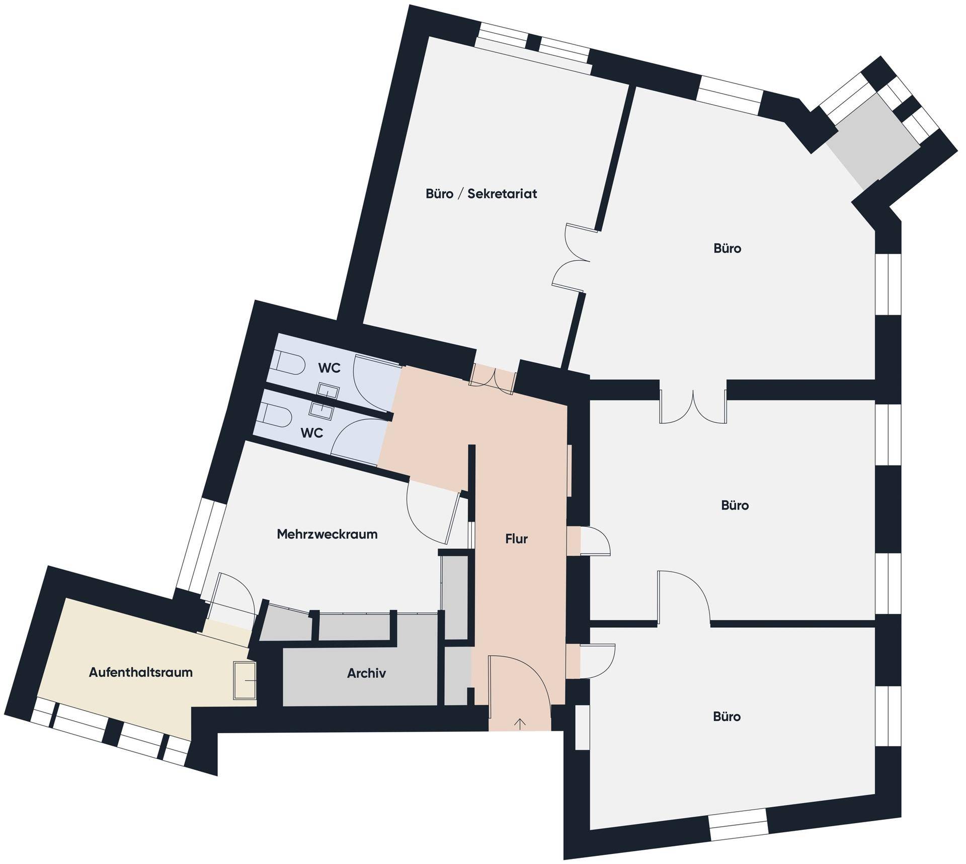 Detaillierter Grundriss der Etage mit mehreren Büroräumen, Sekretariat, Archiv und Toiletten, inklusive kleinem Balkon.