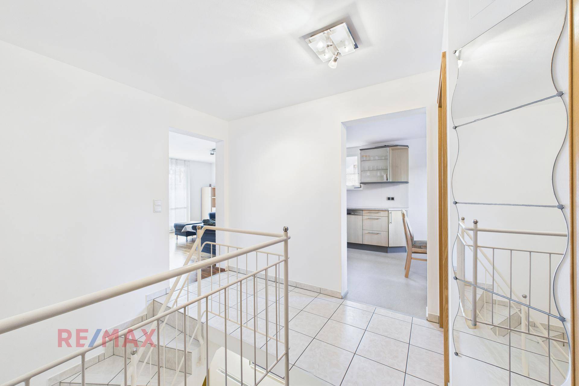Charmante Garten-Maisonette mit Sonnenterrasse &amp; Doppelgarage in Lauterach - Ansicht 2