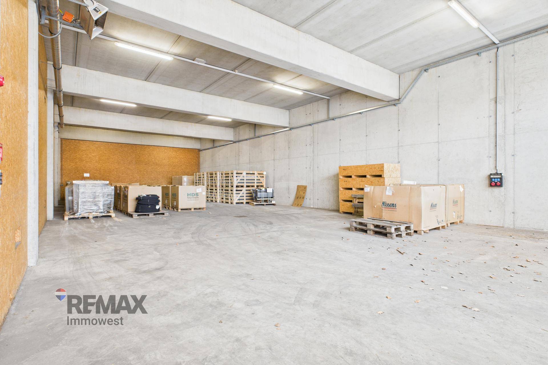 1.418 m² Lagerhalle – Direkt an der A14 gelegen, ideal für Ihre Logistik- und Lagerbedürfnisse – pohled 6
