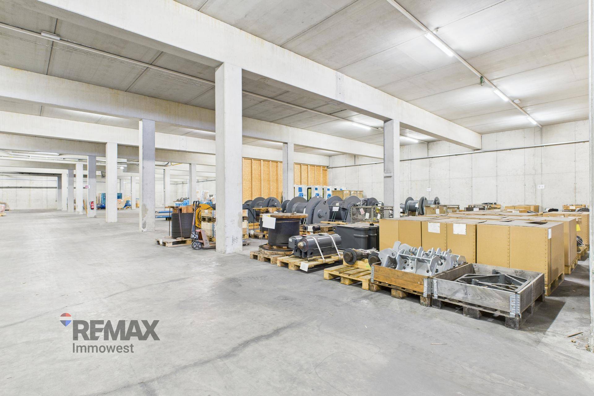 1.418 m² Lagerhalle – Direkt an der A14 gelegen, ideal für Ihre Logistik- und Lagerbedürfnisse – pohled 2