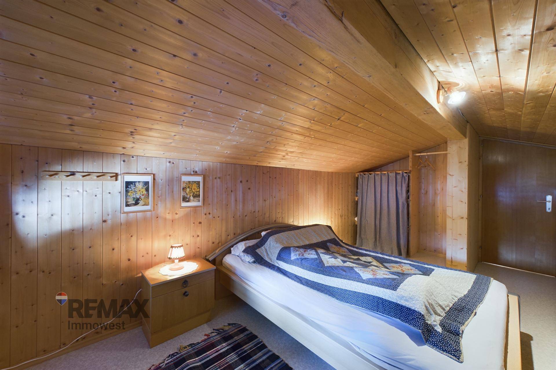 Schlafzimmer 4 / DG