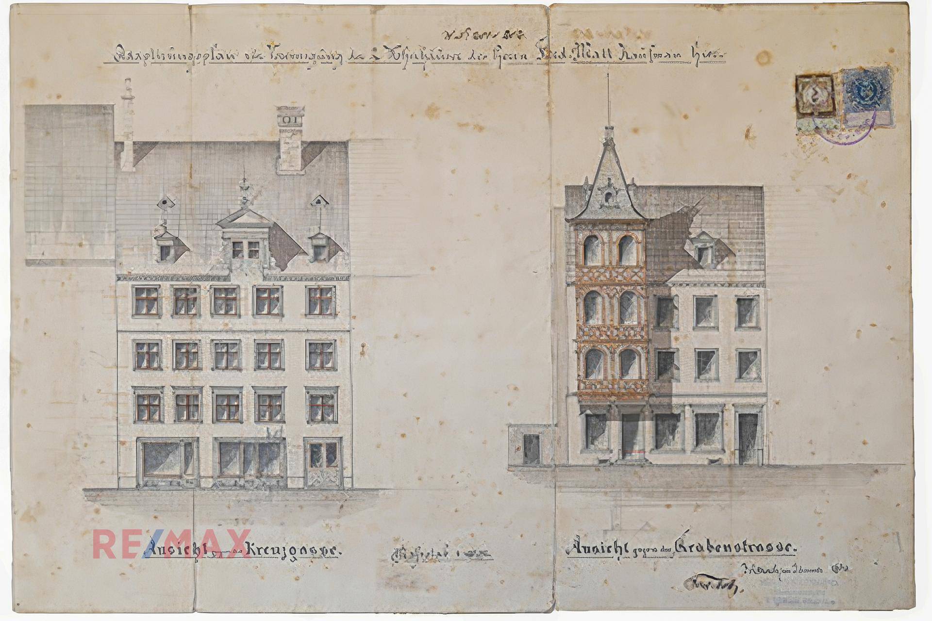 Historischer Aufrissplan eines Gebäudes mit detaillierten Fassadenansichten und architektonischen Merkmalen.