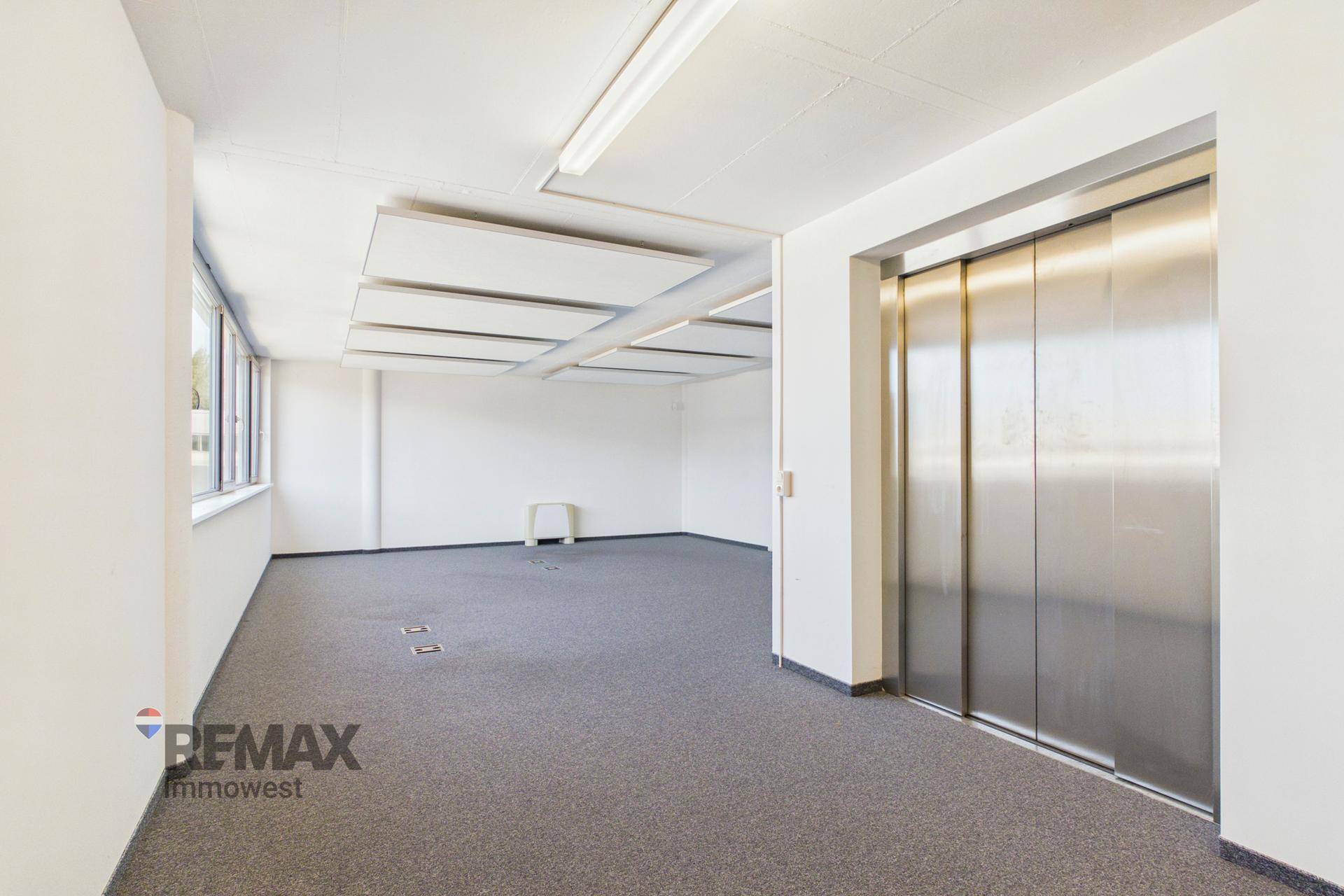 Bürofläche | Lastenlift