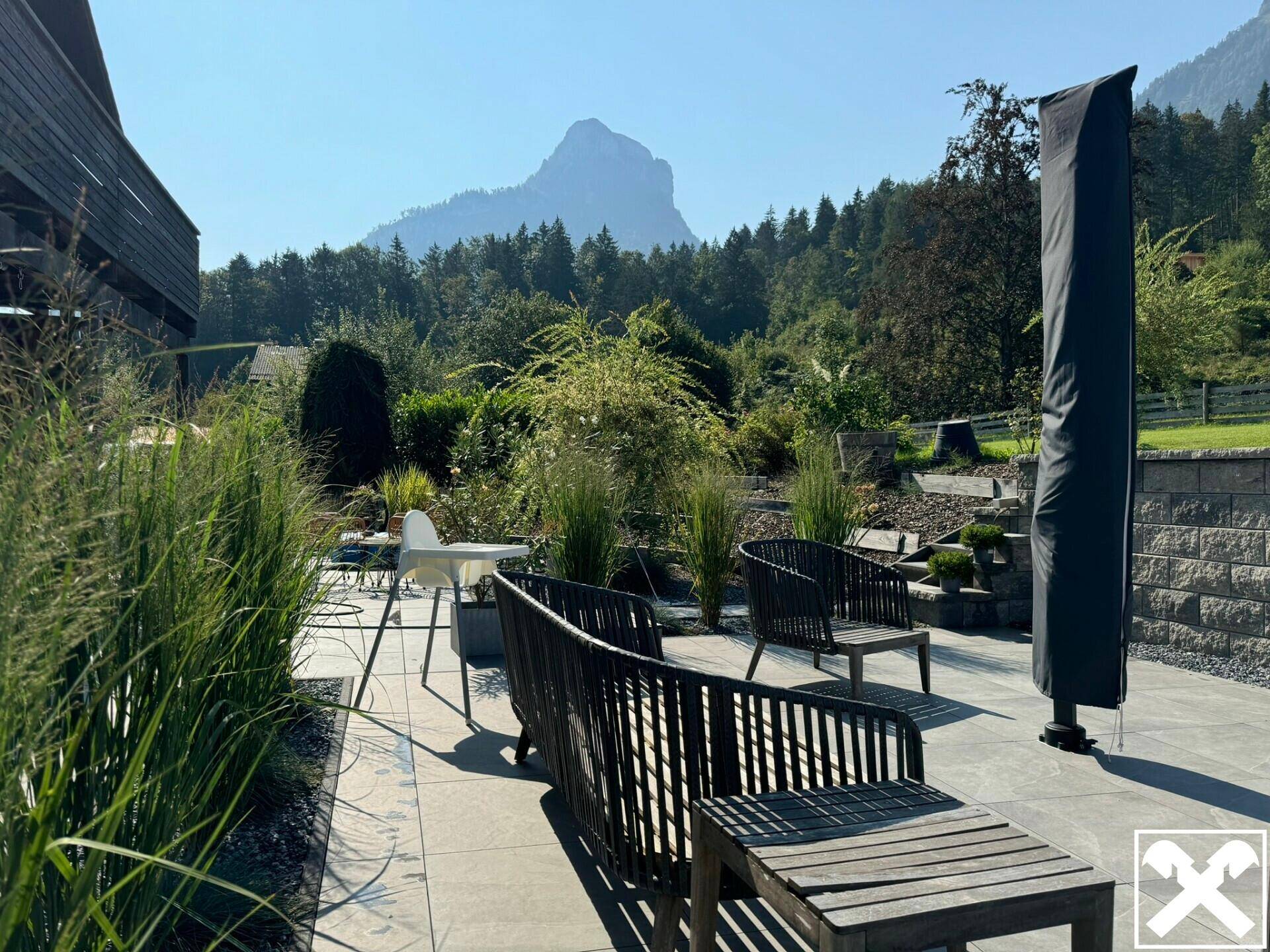 Terrassentraum mit Blick auf Sparber