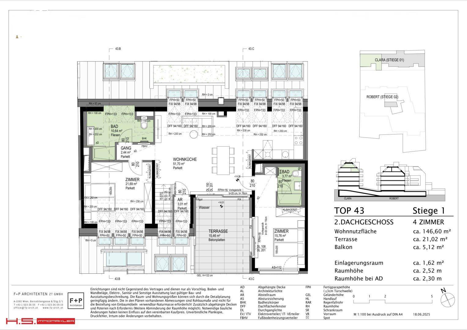 Grundriss des zweiten Dachgeschosses (TOP 43) mit Wohnküche, Terrasse und Balkon.