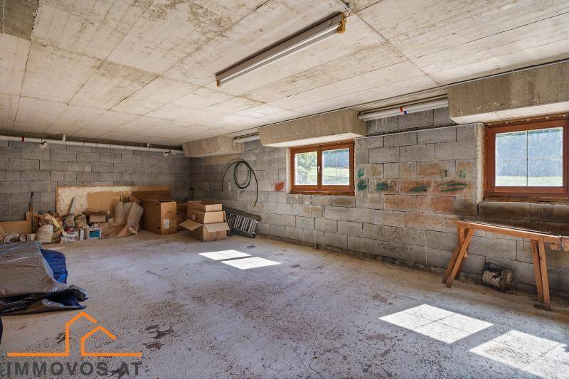 Reservefl&#228;che mit Tageslicht im Wohnkeller