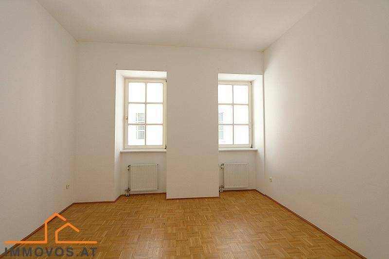 mittiges Zimmer