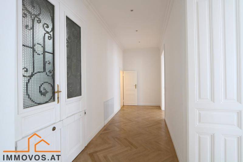 Vorraum mit Blickrichtung WC
