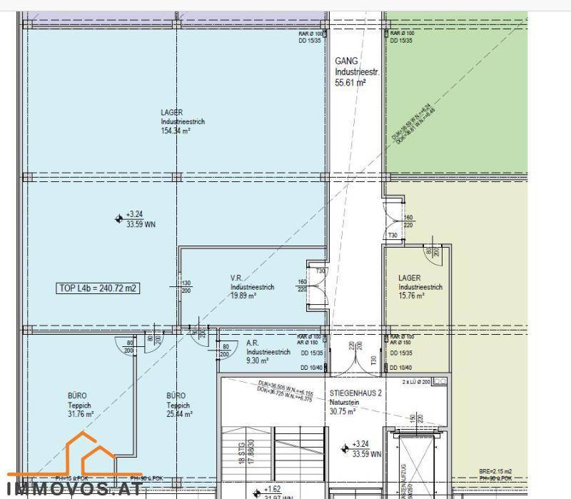 Detaillierter Grundriss einer Gewerbefläche mit Büros, Lager und Treppenhaus.