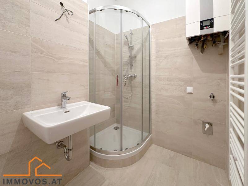 ** ALTBAU mit BALKON - sanierter ERSTEBZUG ** - Ansicht 3