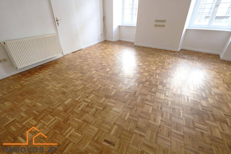 Parkettboden renoviert und geölt