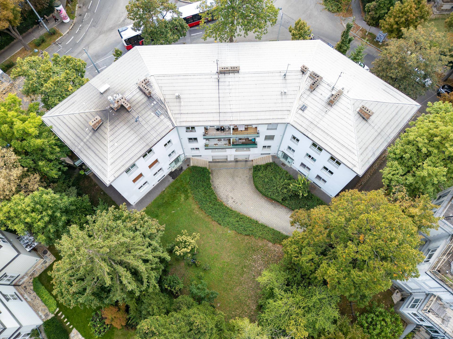 GH - DJI_20260922173324_0230_D_GH