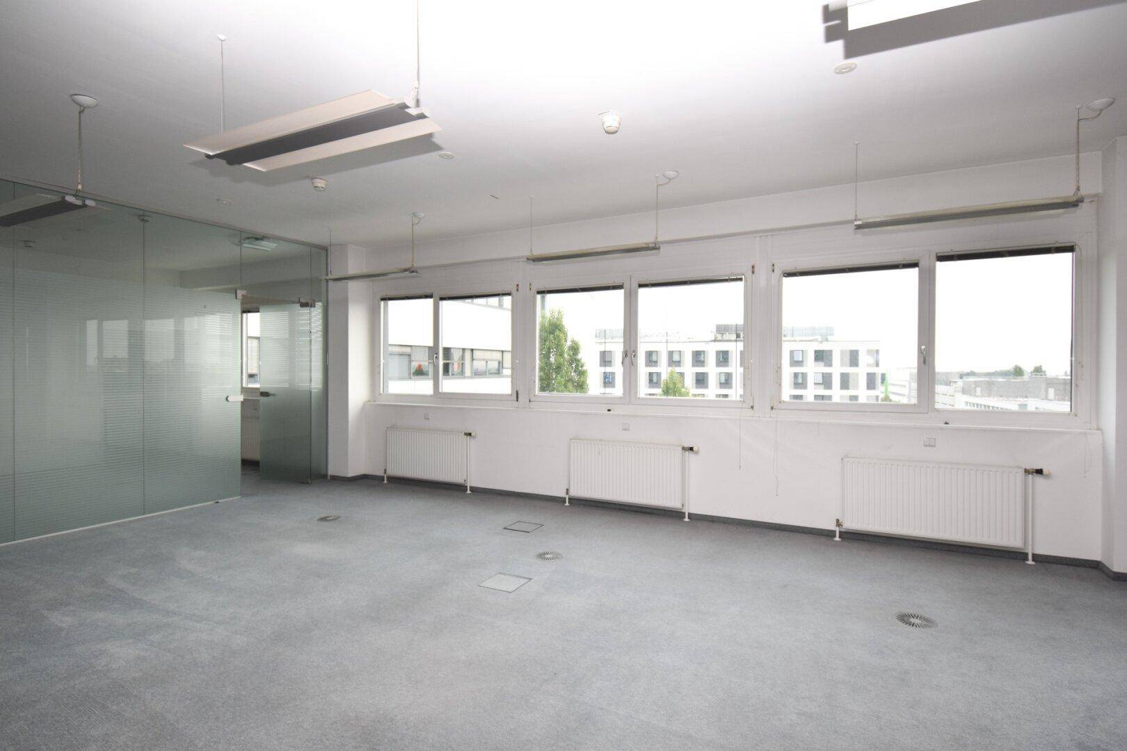 Moderne und flexible Bürofläche an Stadtgrenze zu Wien zu mieten - Ansicht 5
