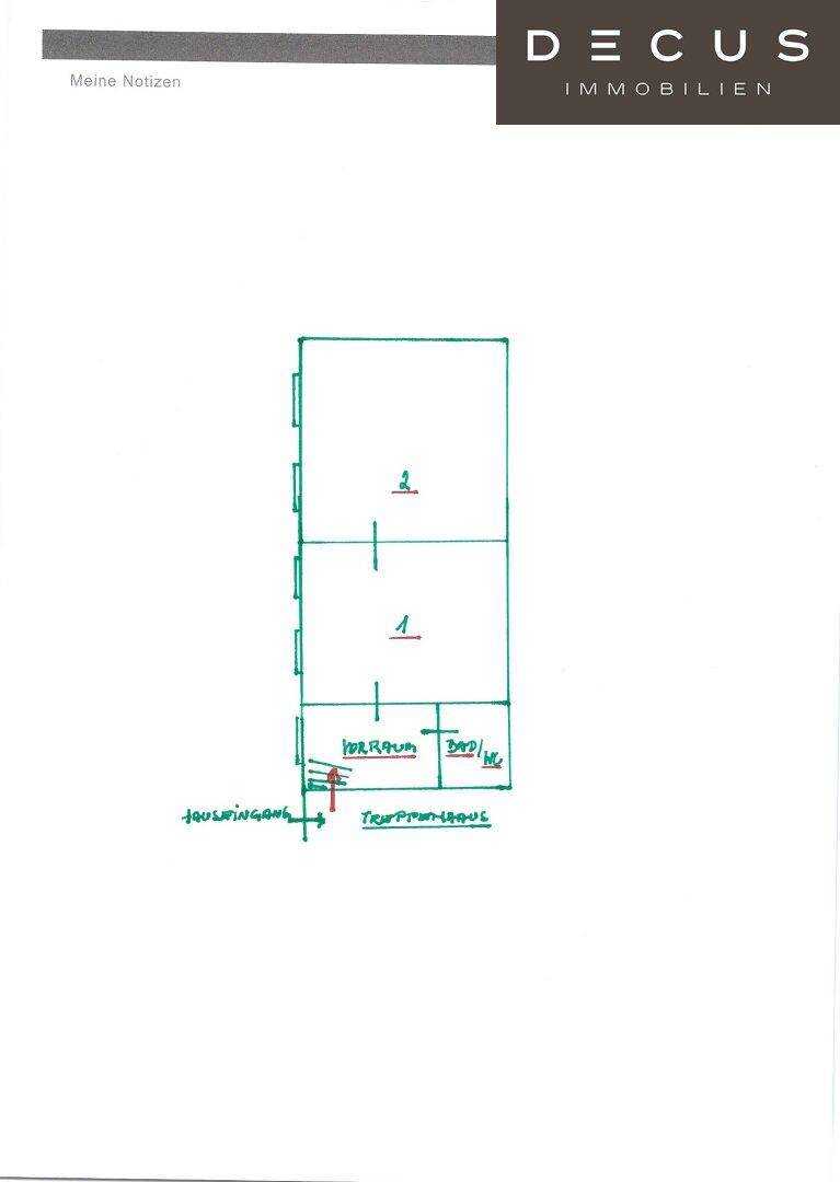 Handgezeichneter Grundrissplan mit Aufteilung in mehrere Bereiche und Treppenhaus, zeigt die Raumstruktur.