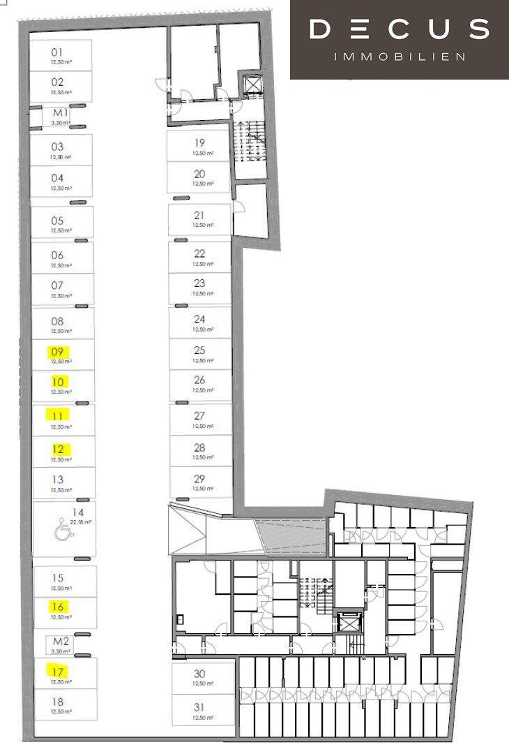 Grundrissplan eines Untergeschosses mit zahlreichen Lagerräumen, Tiefgaragenplätzen und barrierefreiem Zugang.
