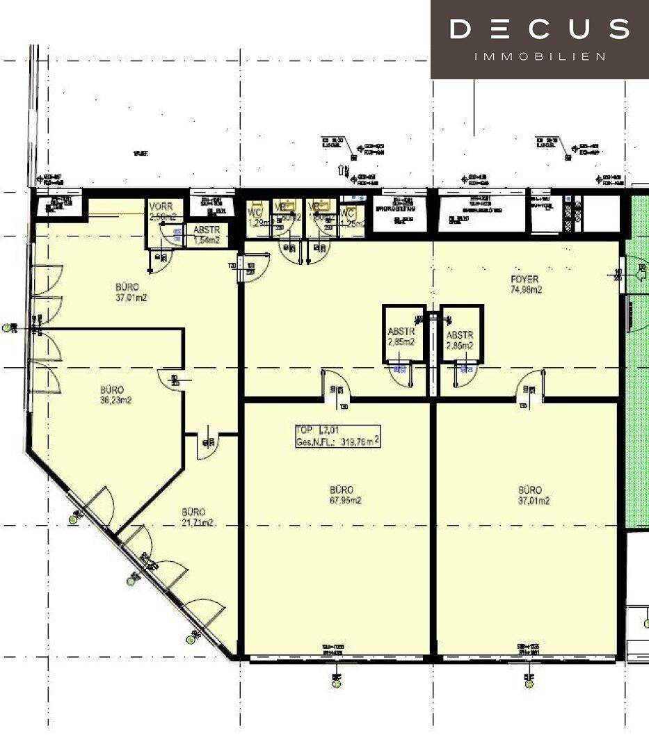 Detaillierter Grundriss einer Büroetage mit mehreren Büroräumen und Sanitäranlagen.