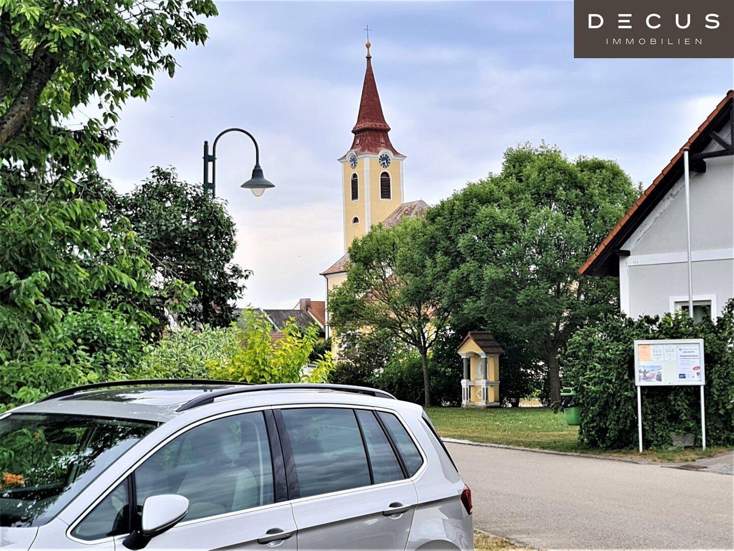 Blick zur Kirche