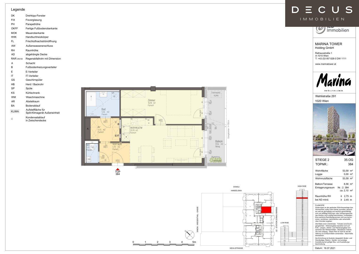 Detaillierter Grundriss einer Wohnung mit mehreren Zimmern und Balkonzugang.