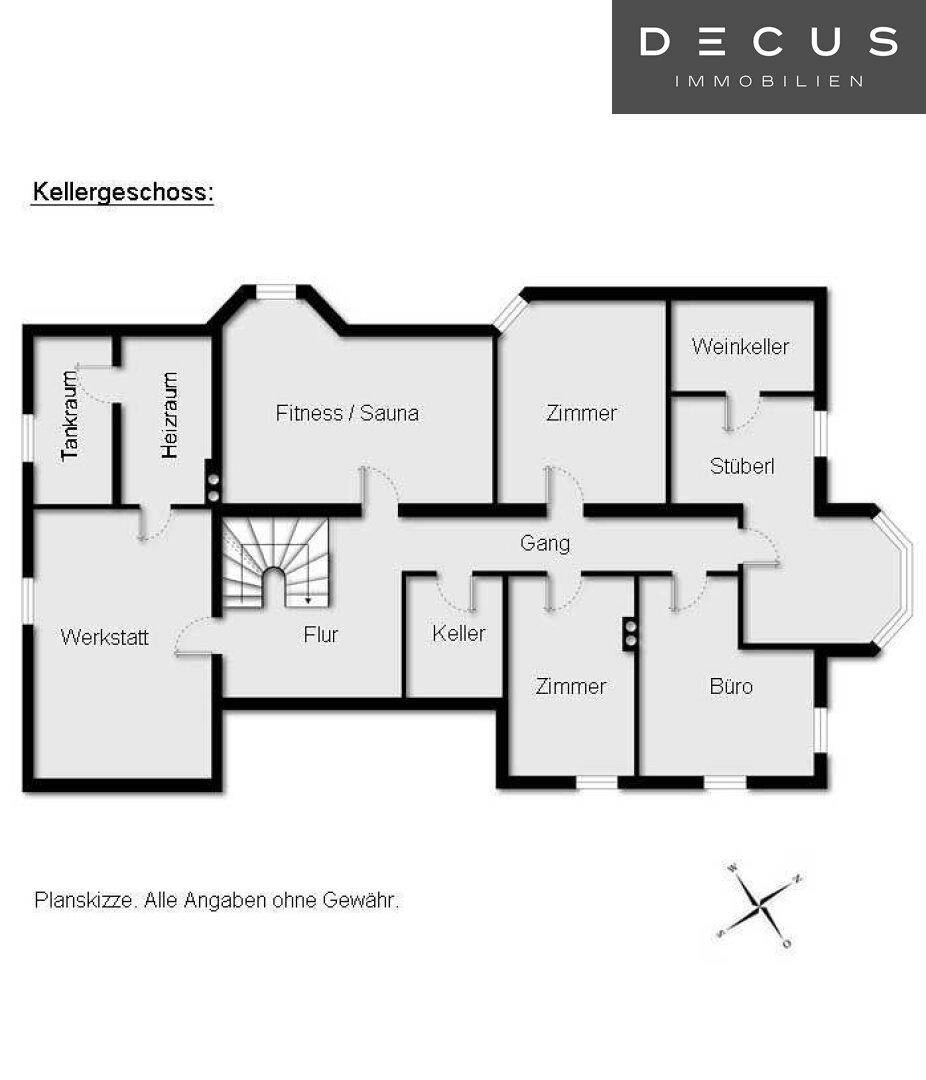 Grundriss des Kellergeschosses mit Fitnessbereich, Sauna, Weinkeller und weiteren Funktionsräumen.