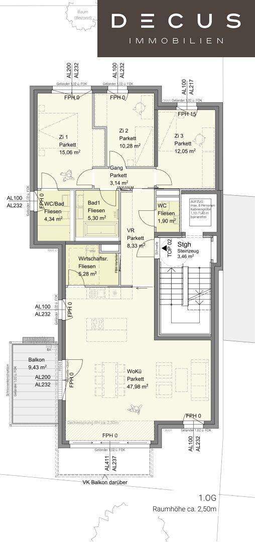 Grundriss des 1. Obergeschosses mit drei Schlafzimmern, zwei Bädern und einem Balkon.