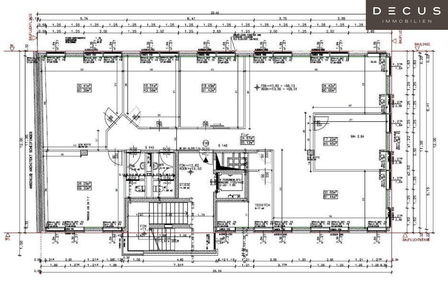 Detaillierter Grundriss mit mehreren Räumen, Bemaßungen und der Aufteilung einer Etage.