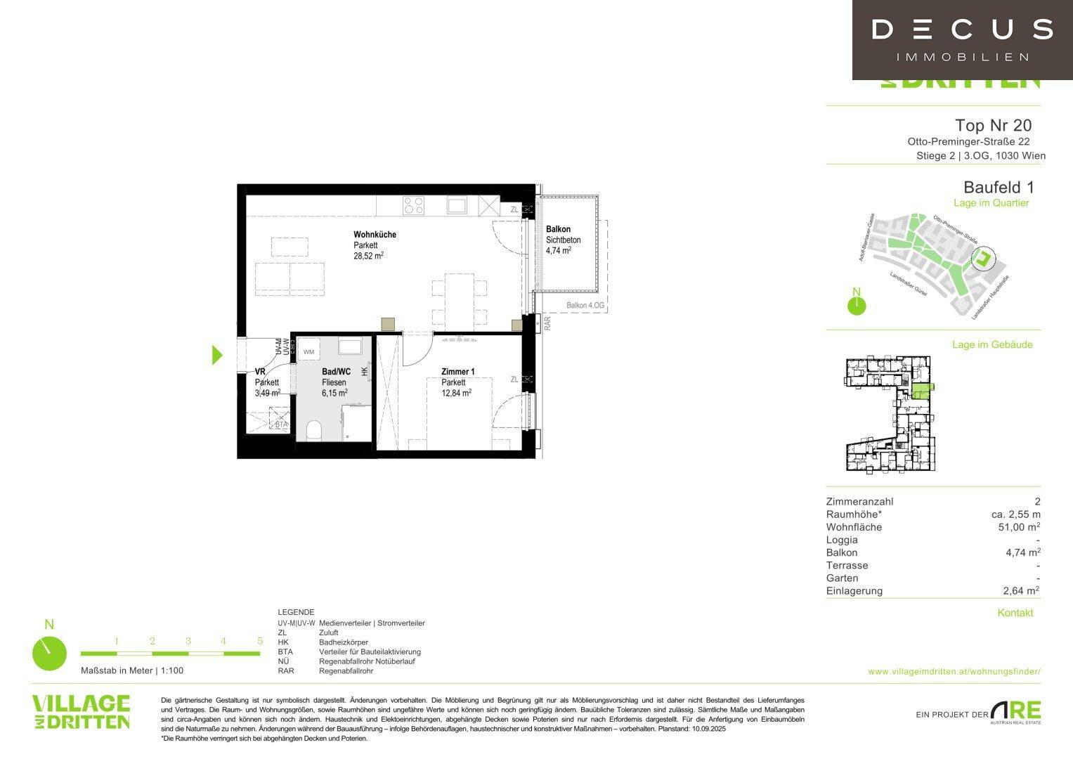 Detaillierter Grundriss einer Wohnung mit offener Wohnküche, einem Schlafzimmer und Balkonzugang.