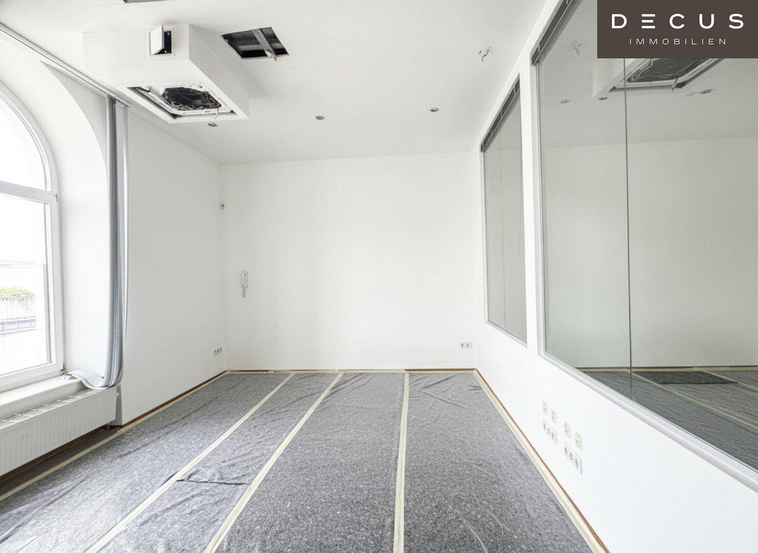 | gekühlte Dachgeschossbüros (tlw. Terrassen) | in herrlicher Innenstadtlage - Więcej