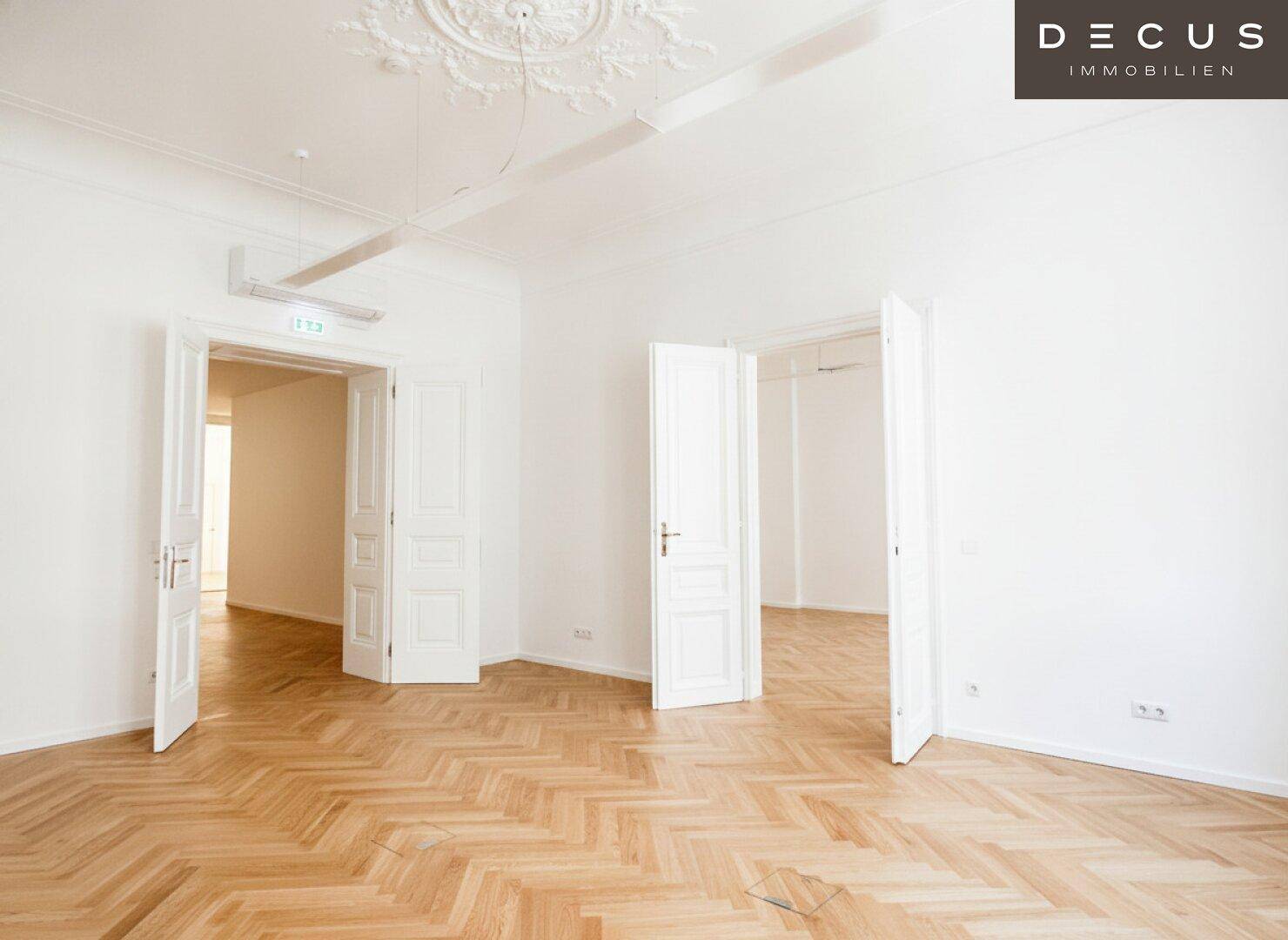 | Herrlich saniertes ALTBAUBÜRO mit kleinem Balkon | GEKÜHLT | Nähe STUBENRING - Widok 5