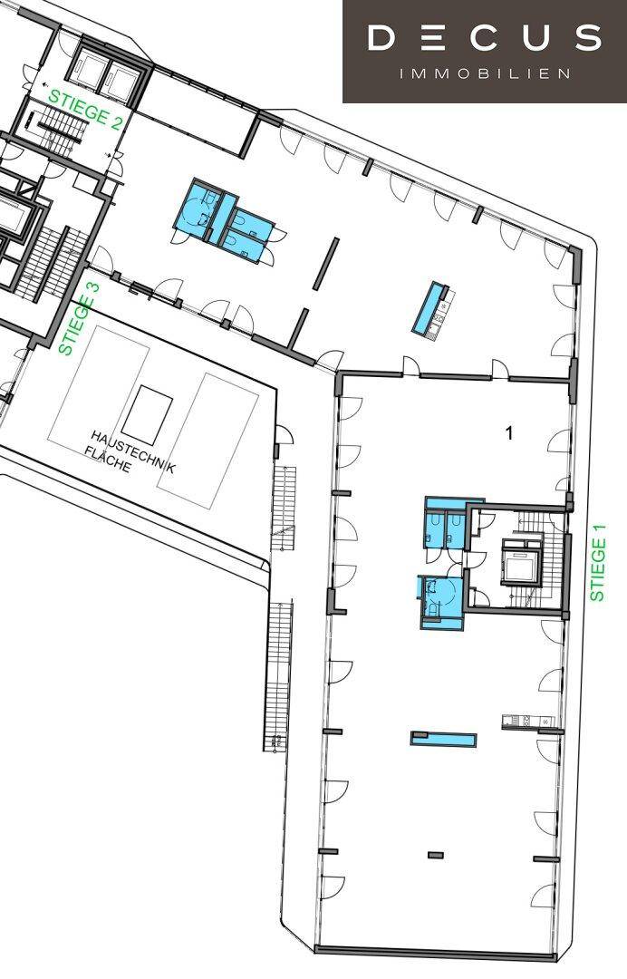 Detaillierter Grundrissplan eines Gebäudegeschosses mit mehreren Treppenhäusern und Aufzügen.