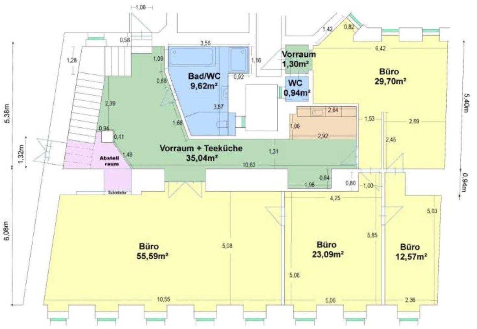 Detaillierter Grundriss mit Raumaufteilung, Flächenangaben und Abmessungen in Metern.