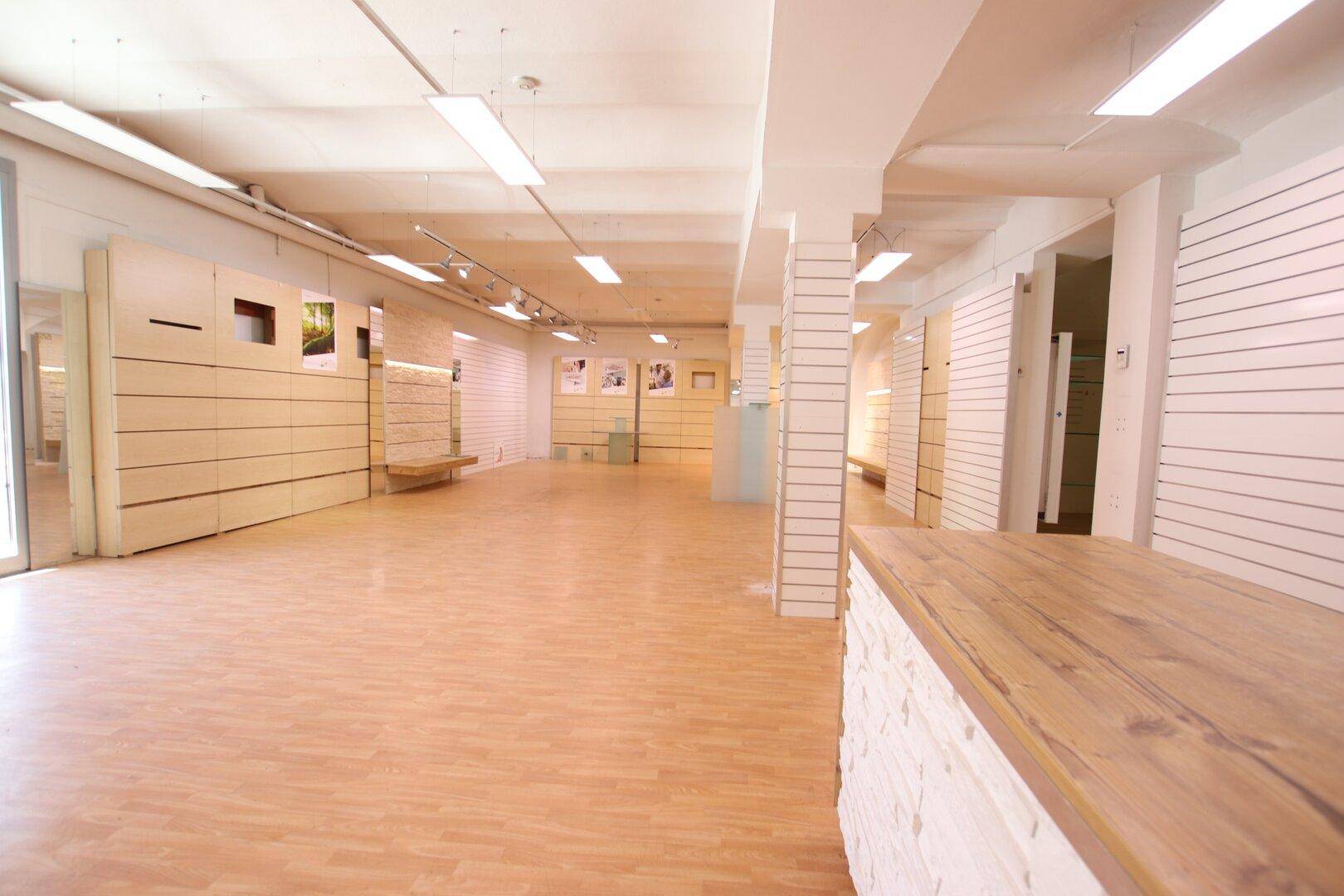 Wohn- und Geschäftshaus mit 550m² im Zentrum von Feldkirchen