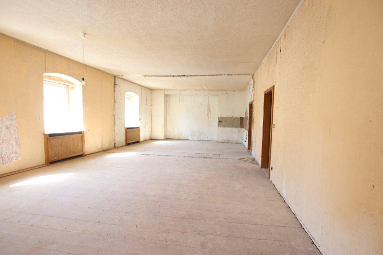 Wohn- und Geschäftshaus mit 550m² im Zentrum von Feldkirchen