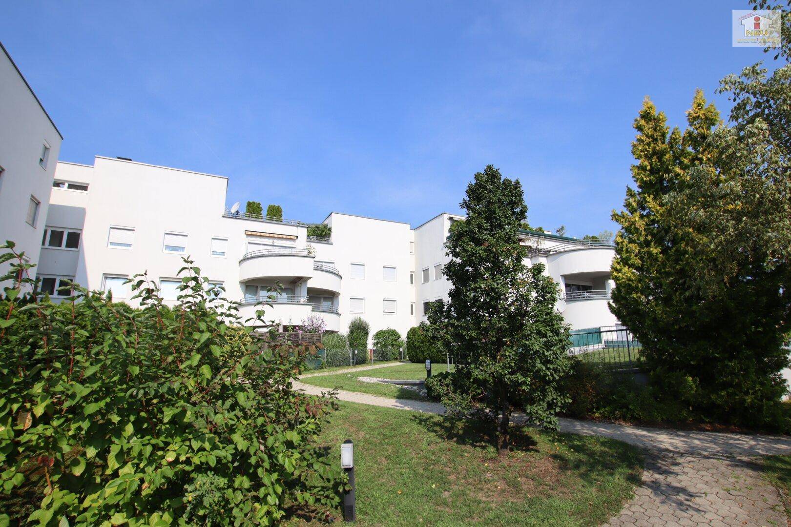 Junge und schöne 3-Zi-Wohnung mit Terrasse und Tiefgarage und schönem Ausblick in Welzenegg