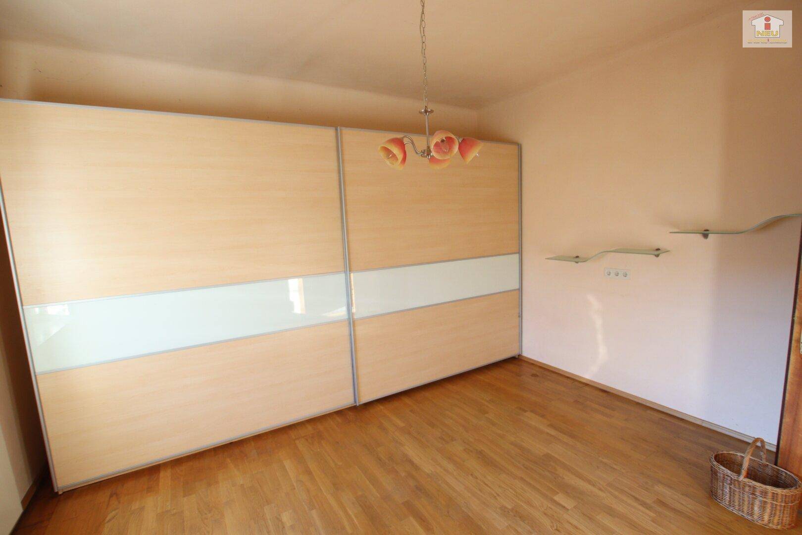 Schönes 135m² Wohnhaus mit schönen idylischen 423m² Hofgrundstück