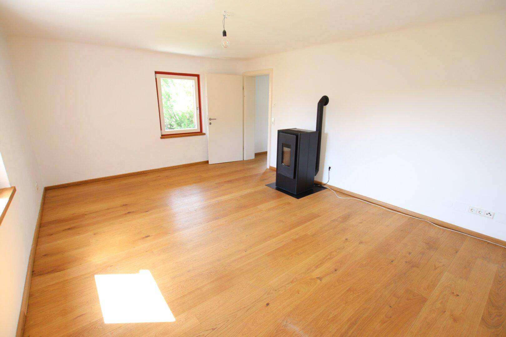 Schönes, kernsaniertes und kleines 80m² Wohnhaus in Maria Saal mit kleinem Grund
