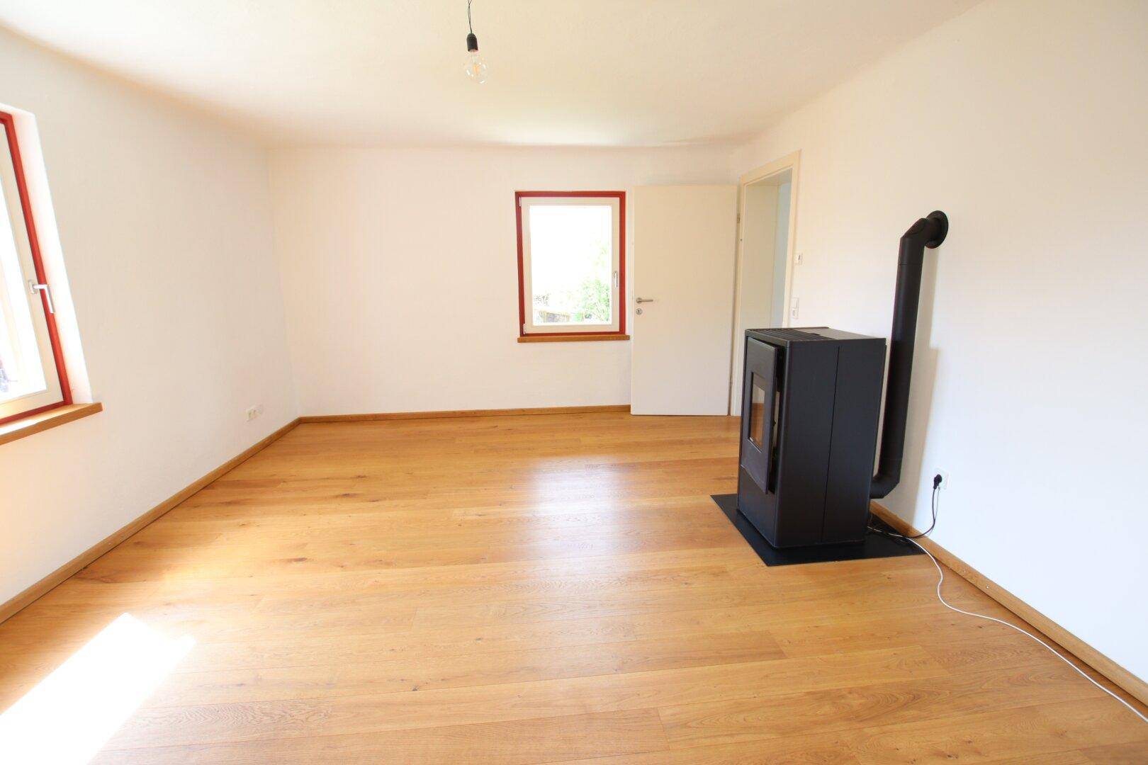 Schönes, kernsaniertes und kleines 80m² Wohnhaus in Maria Saal mit kleinem Grund