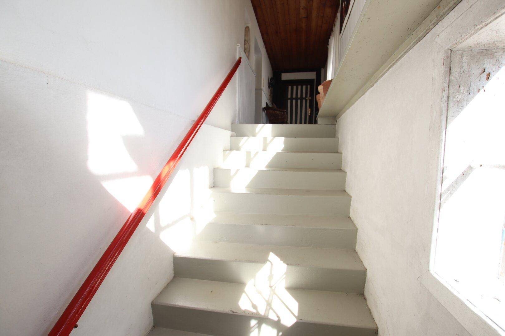 Älteres 200m² Wohnhaus am Waldrand mit 3.528m² Grundstück in Klagenfurt - Quellenstraße