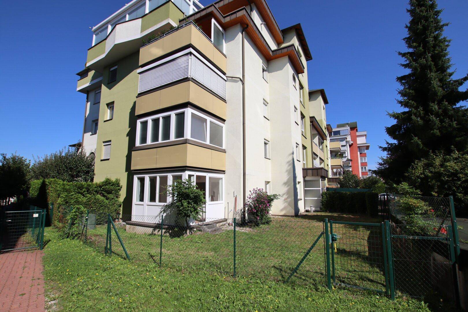 Junge & schöne 71,50m² 2 Zi City-Gartenwohnung mit 123m² Eigengarten & Tiefgarage am St. Veiter Ring