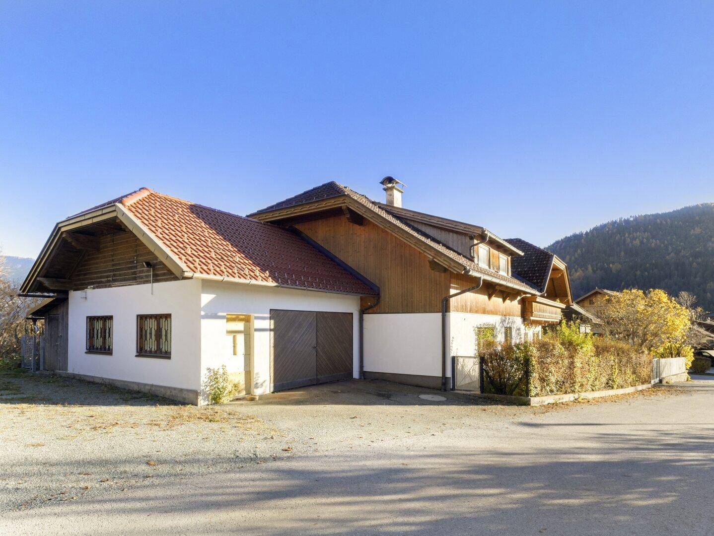 Schönes 260m² Mehrfamilienwohnhaus mit 4 Wohnungen am Weißensee mit Seeblick und Seenähe in TOPLAGE - Mehr